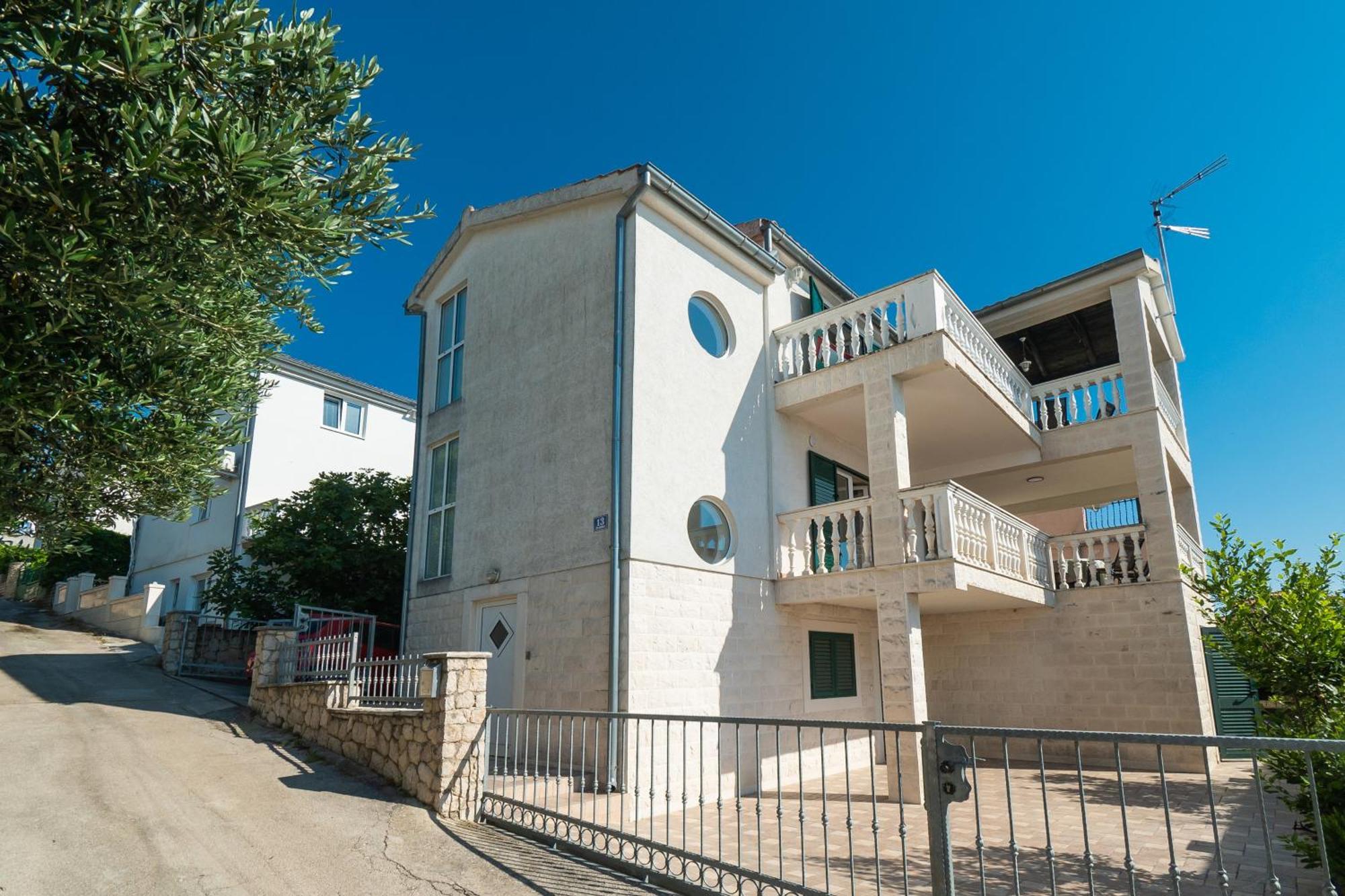 Rimagis Apartments Жаборич Экстерьер фото